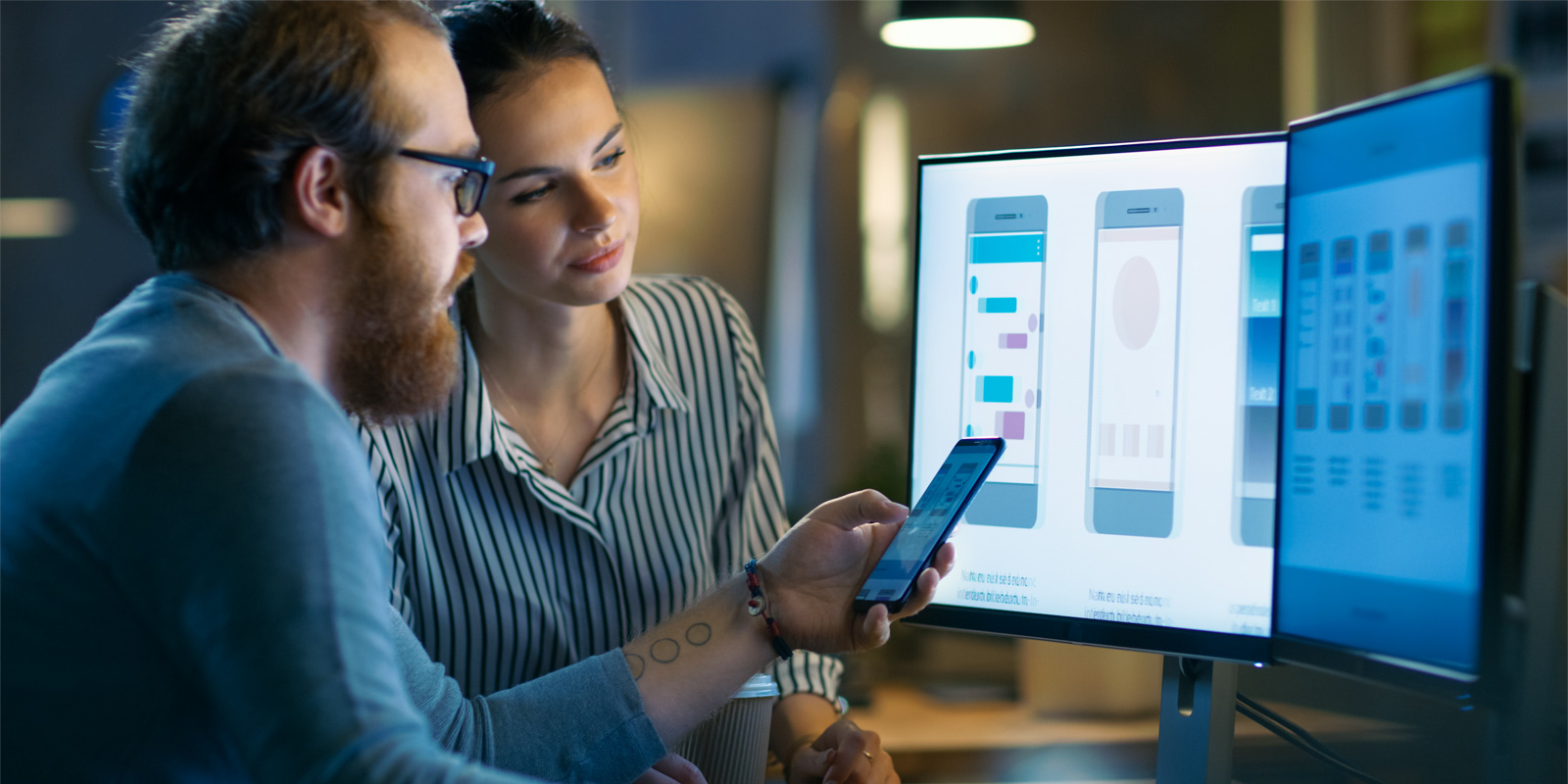 mobile application development team working on a mobile saas development project